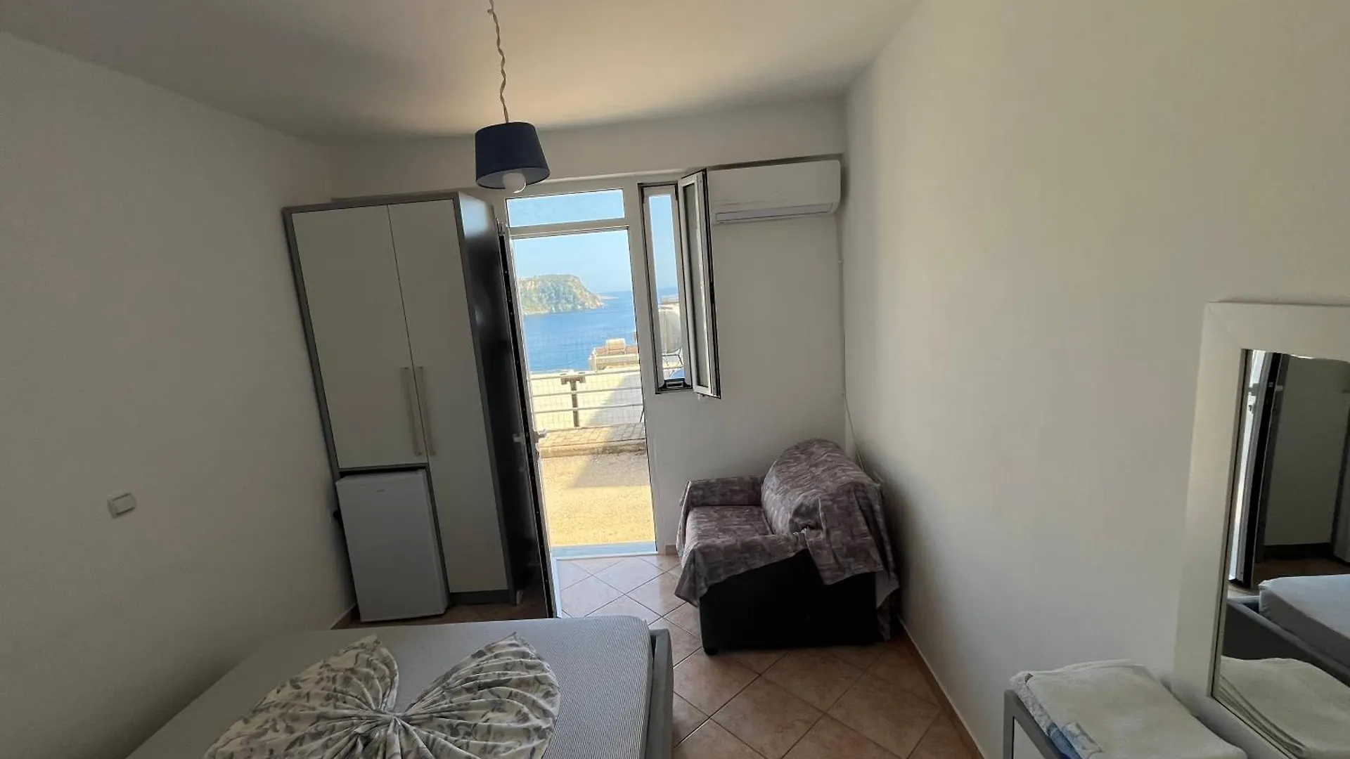 Guest house Dina House Hotel Himare