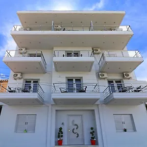 Nefelis Guest house